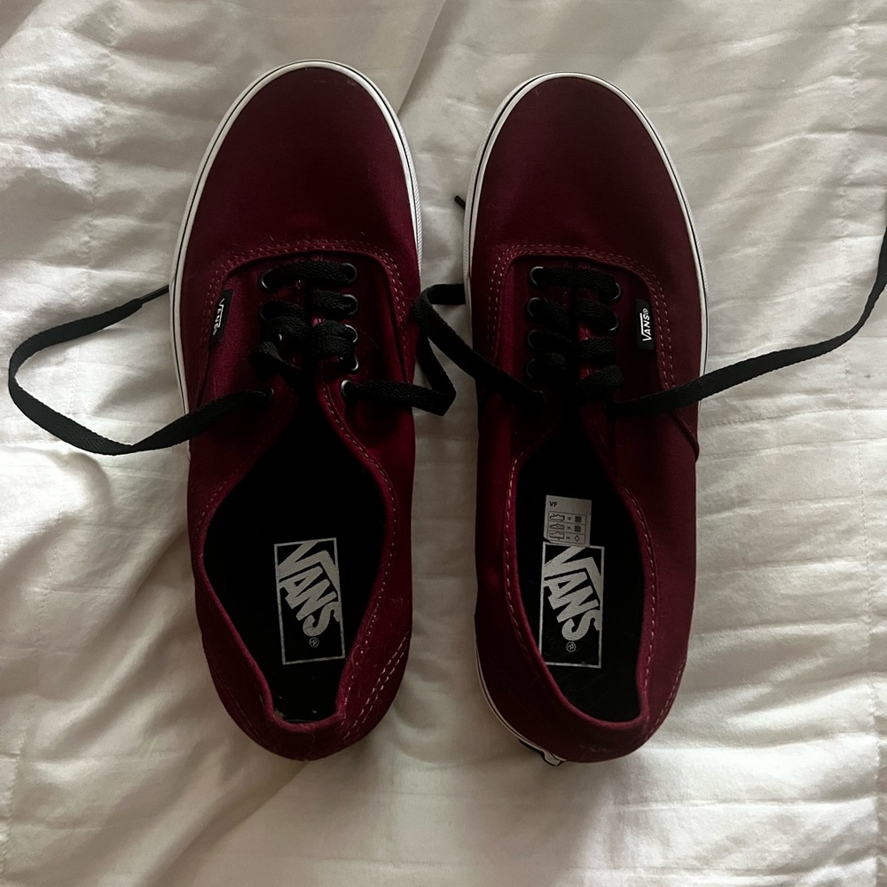 Maroon classic Van sneakers